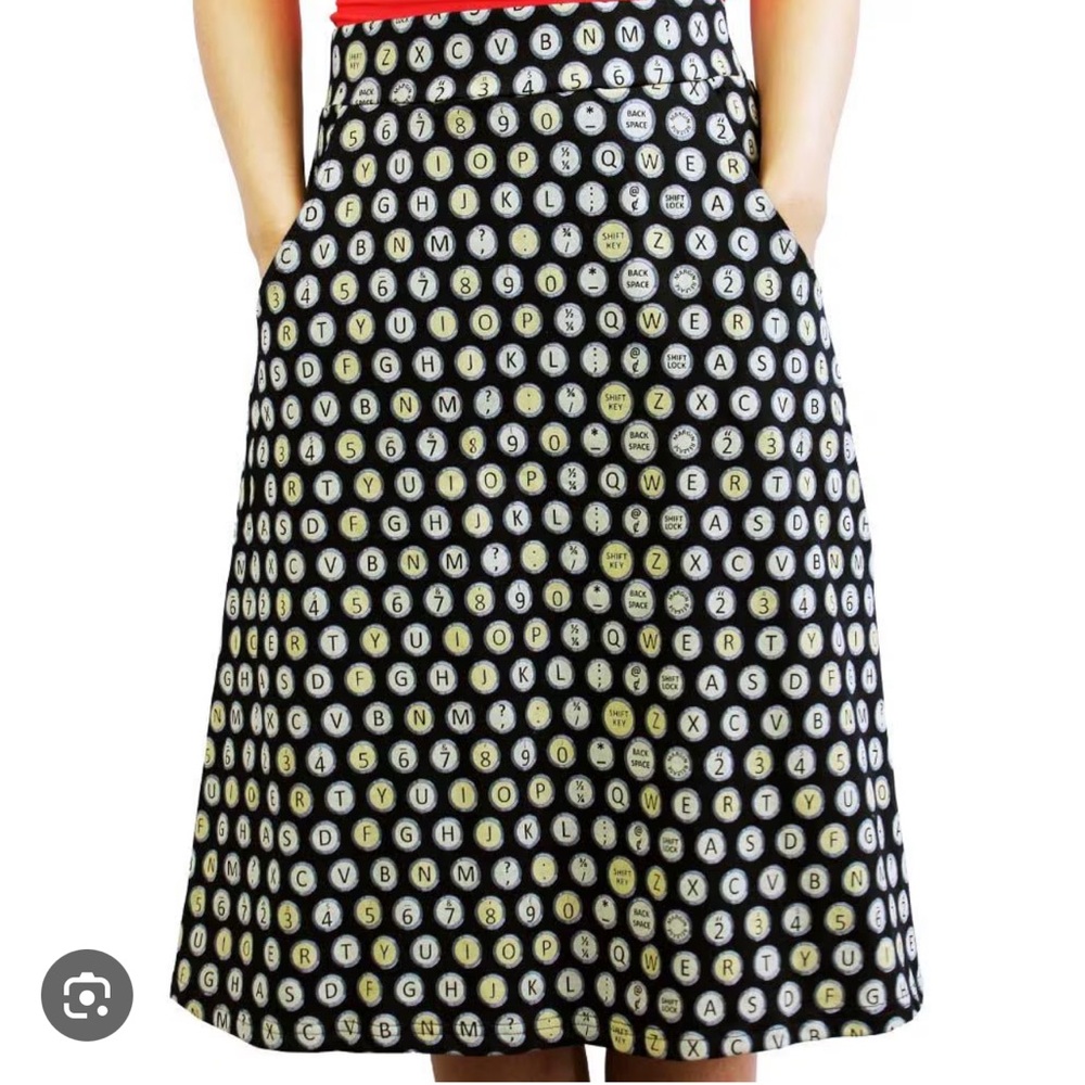 Svaha USA 100% organic cotton skirt typewriter print M teacher librarian School